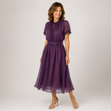 Flavia | Maxi Vestido com Decote em Gota e Bordo em Renda Chiffon