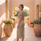 Antonella | Vestido elegante em tecido leve e fluido