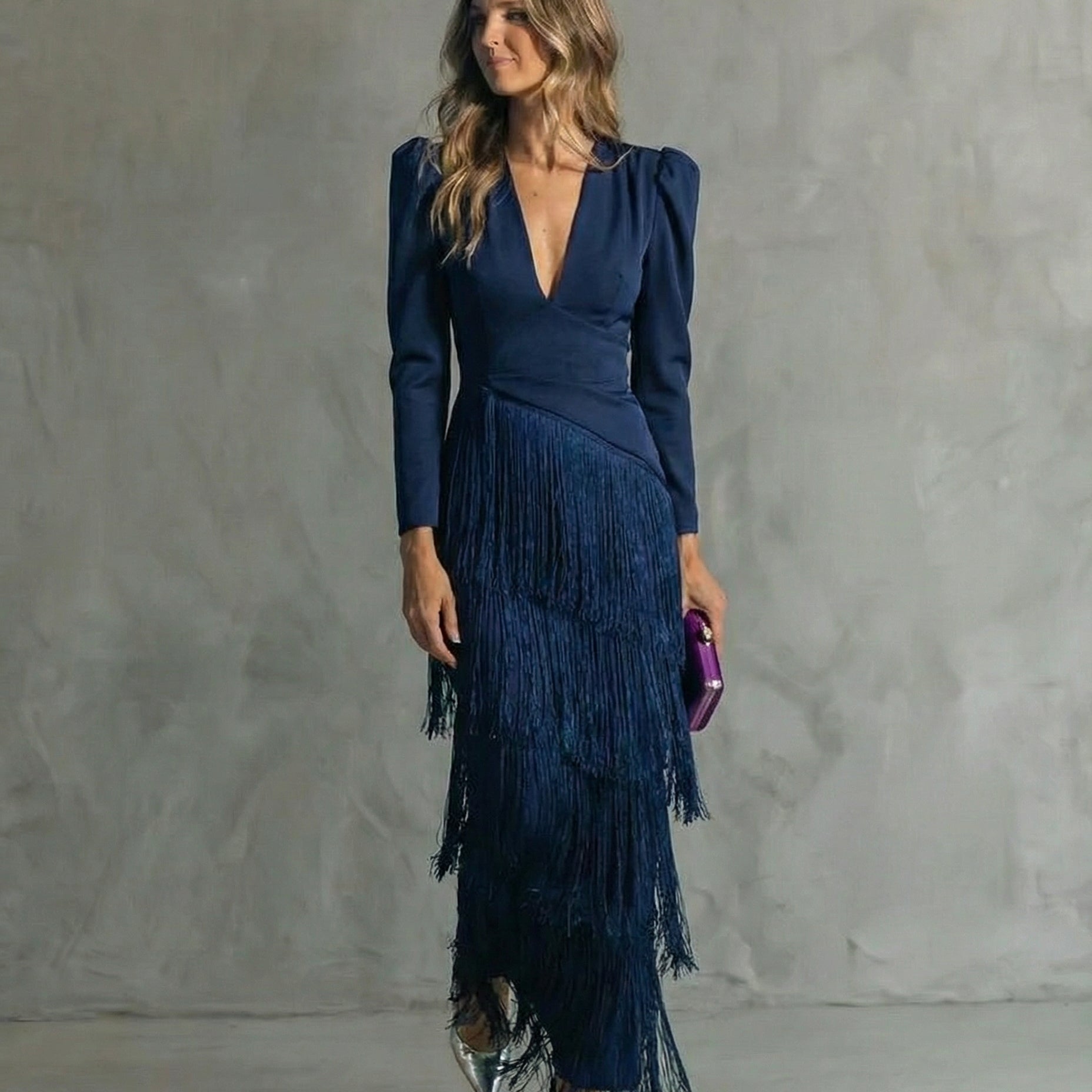 Chiara | Vestido Elegante com Mangas de Franja