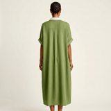 ISOLDE | VESTIDO CAMISOLA MAXI DE MANGA CURTA COM BOTÕES E COLARINHO EM CONTRASTE