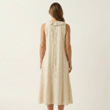 VIOLETTE | VESTIDO MAXI DE LINHO SEM MANGAS COM BABADOS NA FRENTE