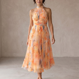 Aurora | Vestido com Decote Halter e Estampa Aquarela